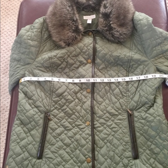 Charter Club Quilted Jacket w/ Faux Fur Collar - Picture 7 of 9